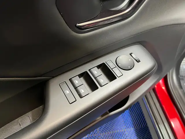 2025 Hyundai Kona - Photo 11