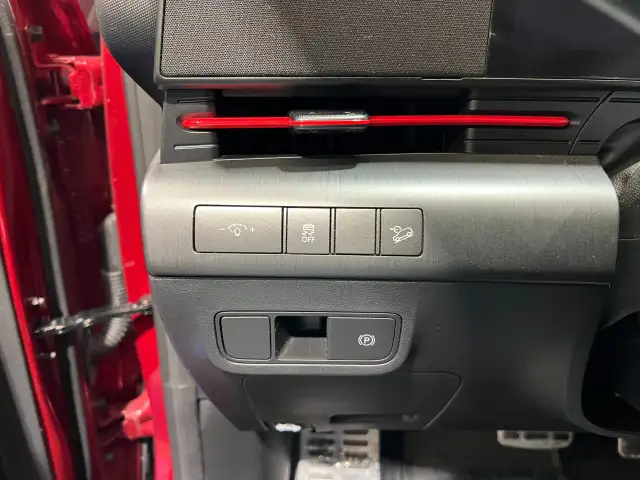 2025 Hyundai Kona - Photo 12