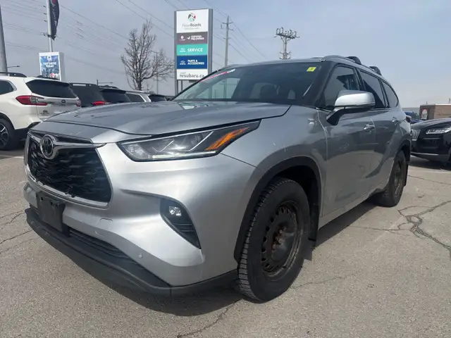 2021 Toyota Highlander Limited JUST LANDED! - Photo 5