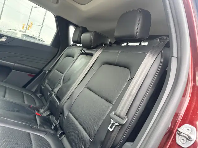 2021 Ford Escape SEL SEL AWD, Leather, Pano Roof! - Photo 14