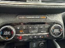 2021 Ford Escape SEL SEL AWD, Leather, Pano Roof! - Photo 21