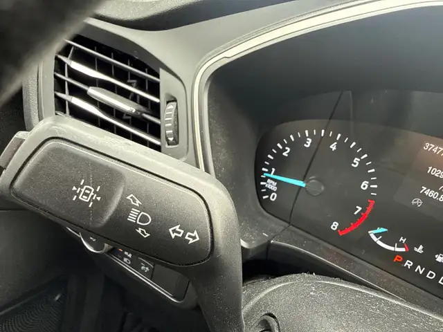2021 Ford Escape SEL SEL AWD, Leather, Pano Roof! - Photo 26