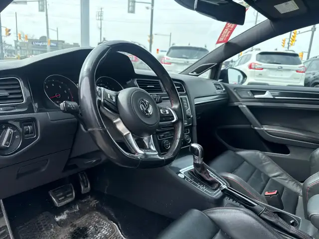 2016 Volkswagen Golf GTI 5-Door Autobahn JUST LANDED - Photo 9