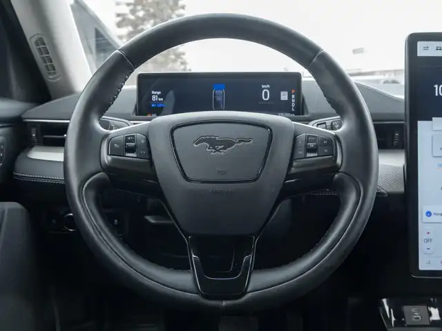 2022 Ford Mustang Mach-E Select AWD / LEATHER SEATS/ NAVIGATION - Photo 11