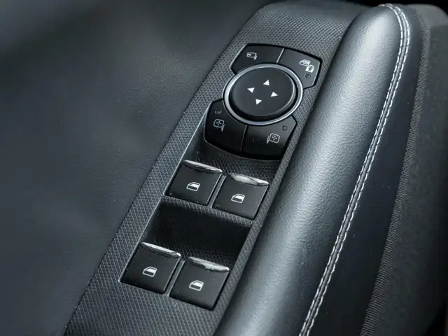 2022 Ford Mustang Mach-E Select AWD / LEATHER SEATS/ NAVIGATION - Photo 16