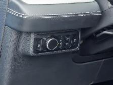 2022 Ford Mustang Mach-E Select AWD / LEATHER SEATS/ NAVIGATION - Photo 18