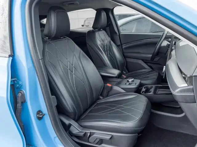2022 Ford Mustang Mach-E Select AWD / LEATHER SEATS/ NAVIGATION - Photo 23