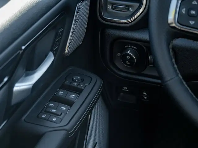 2026 Ram 1500 Rebel - Photo 20