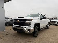2025 Chevrolet Silverado 2500HD LT 6.6L - Photo 3