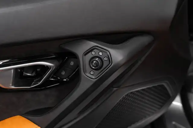 2016 Lamborghini Huracan LP 610-4 Spyder | Matte Black Wrap - Photo 137