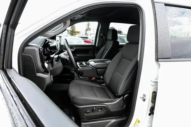 2025 Chevrolet Silverado 1500 LT 5.3L - Photo 16