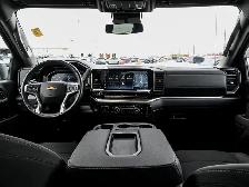 2025 Chevrolet Silverado 1500 LT 5.3L - Photo 28