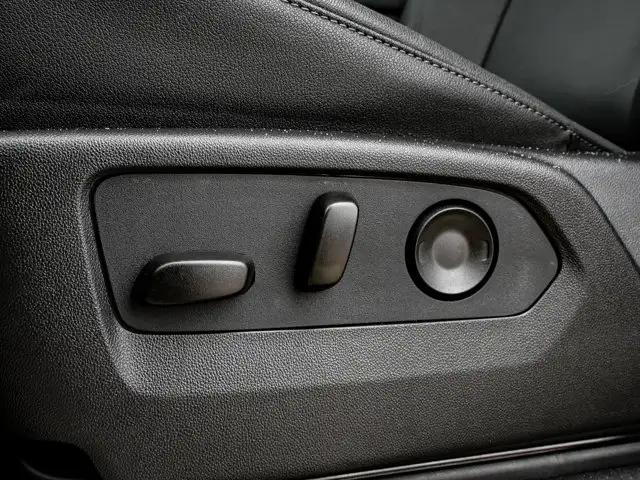 2026 Chevrolet Silverado 1500 RST - Photo 31