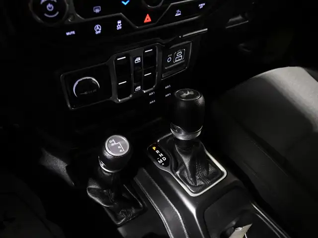 2023 Jeep Wrangler Sport No Accident Apple CarPlay Cruise Contro - Photo 20