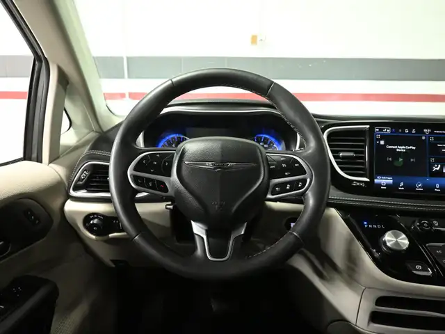 2023 Chrysler Pacifica Touring L No Accident Leather Heated Seat - Photo 12