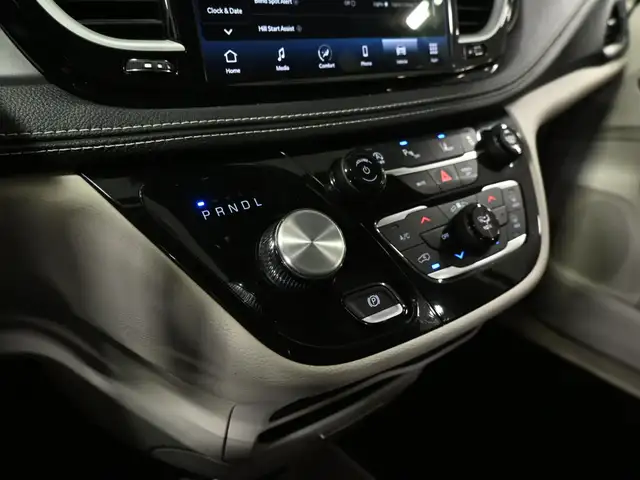 2023 Chrysler Pacifica Touring L No Accident Leather Heated Seat - Photo 22