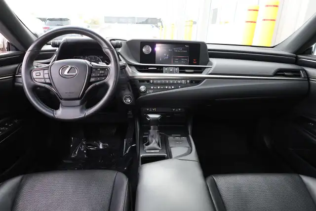 2021 Lexus ES ES250 AWD - LEATHER|SUNROOF|CAMERA|LANE ASSIST - Photo 12