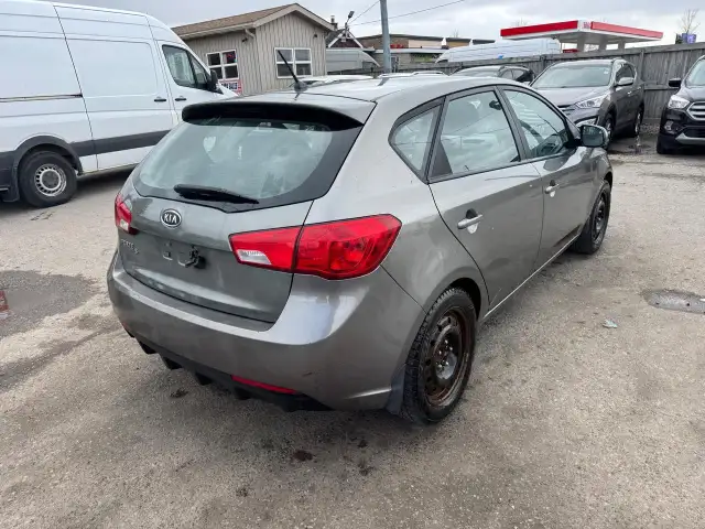 2012 Kia Forte5 LX, WELL MAINTAINED, 185KMS, CERTIFIED - Photo 5
