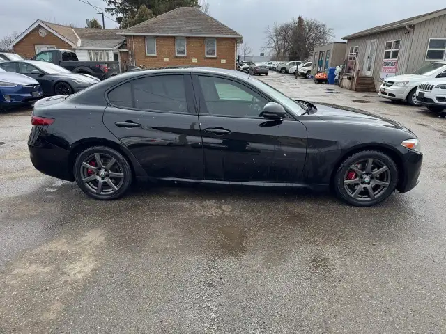 2017 Alfa Romeo Giulia TI, Q4, RED LEATHER, AWD, FULLY LOADED, C - Photo 6