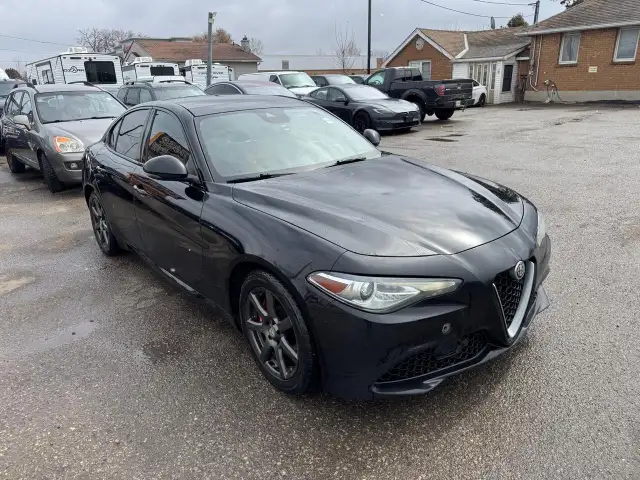 2017 Alfa Romeo Giulia TI, Q4, RED LEATHER, AWD, FULLY LOADED, C - Photo 7