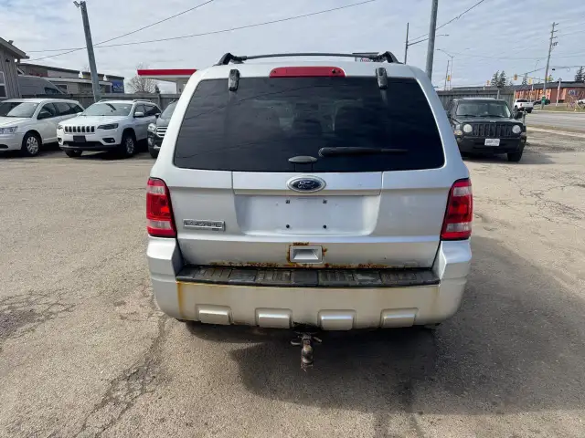 2012 Ford Escape XLT, RUNS AND DRIVES WELL, RUSTY, AS IS - Photo 4