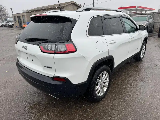 2019 Jeep Cherokee North, 4X4, WELL MAINTAINED, ONE OWNER, CERTI - Photo 5