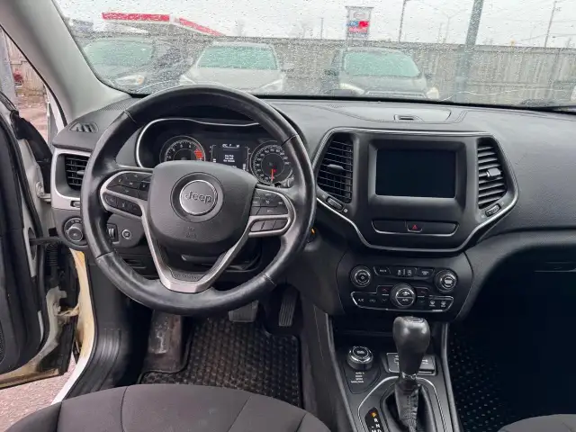 2019 Jeep Cherokee North, 4X4, WELL MAINTAINED, ONE OWNER, CERTI - Photo 11