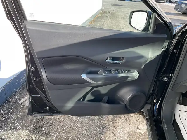 2024 Nissan Kicks SV - Photo 16