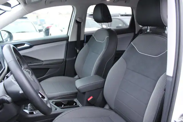 2024 Volkswagen Taos Comfortline - Photo 9