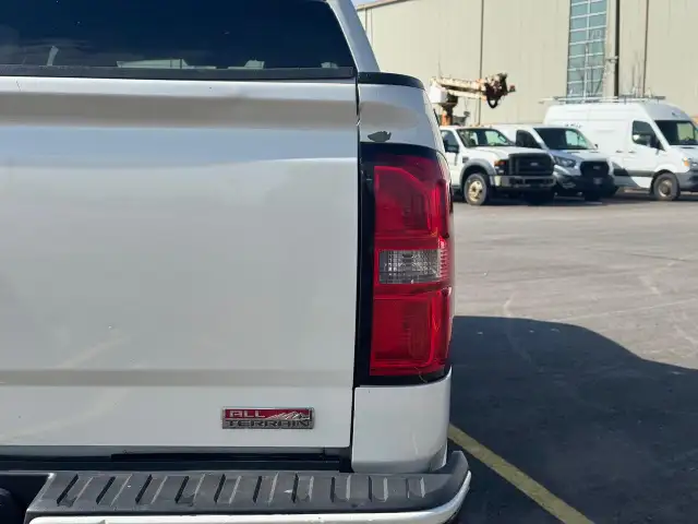 2015 GMC Sierra 1500 SLT CLEAN CARFAXEXCELLENT SERVICE HISTO - Photo 17