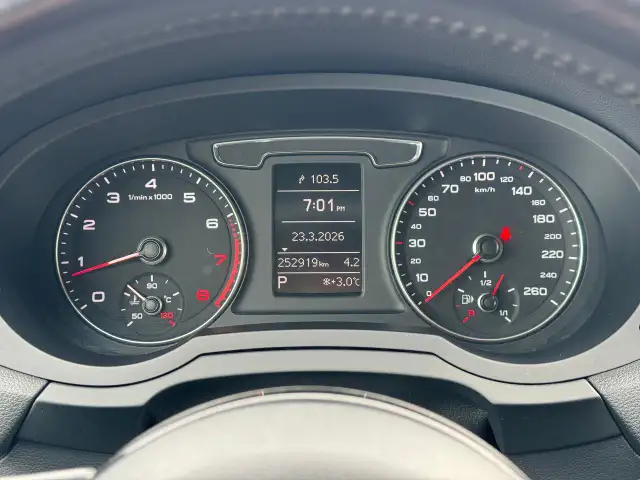 2016 Audi Q3 Quattro Komfort ALL WHEEL DRIVE - Photo 21