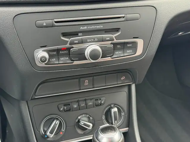 2016 Audi Q3 Quattro Komfort ALL WHEEL DRIVE - Photo 23