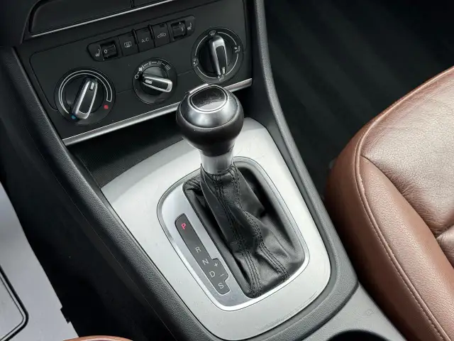 2016 Audi Q3 Quattro Komfort ALL WHEEL DRIVE - Photo 24