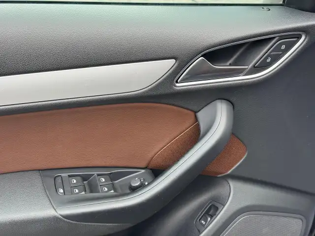 2016 Audi Q3 Quattro Komfort ALL WHEEL DRIVE - Photo 26