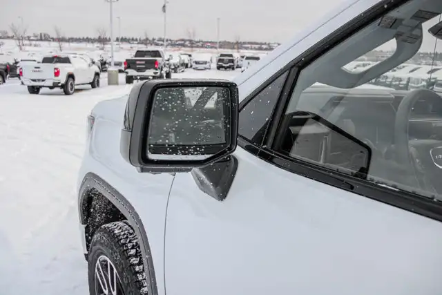 2026 GMC Sierra 1500 AT4 - Photo 10