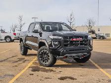 2026 GMC Canyon AT4 - Photo 2