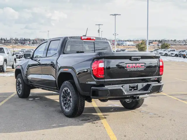 2026 GMC Canyon AT4 - Photo 6