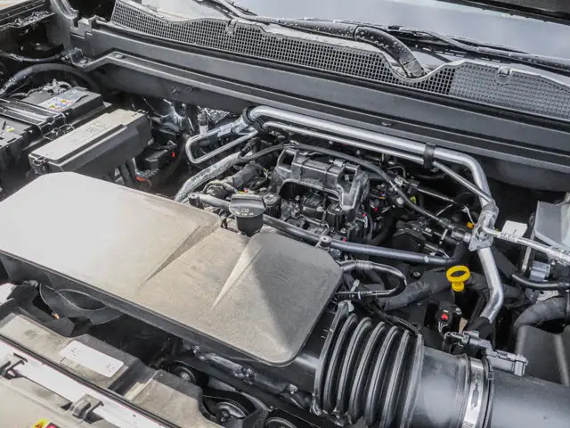2026 GMC Canyon AT4 - Photo 12