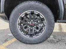 2026 GMC Canyon AT4 - Photo 13