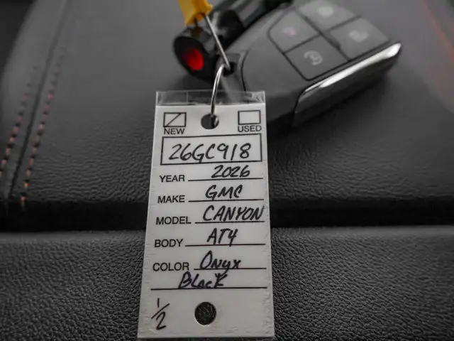 2026 GMC Canyon AT4 - Photo 31