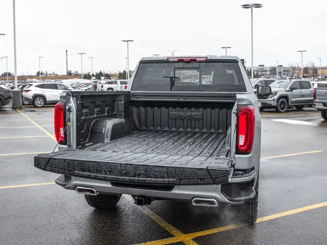 2026 GMC Sierra 1500 AT4 - Photo 8