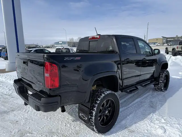 2022 Chevrolet Colorado ZR2 / 4.5' LIFT! / LOW KM! / 33' NITTOS! - Photo 4