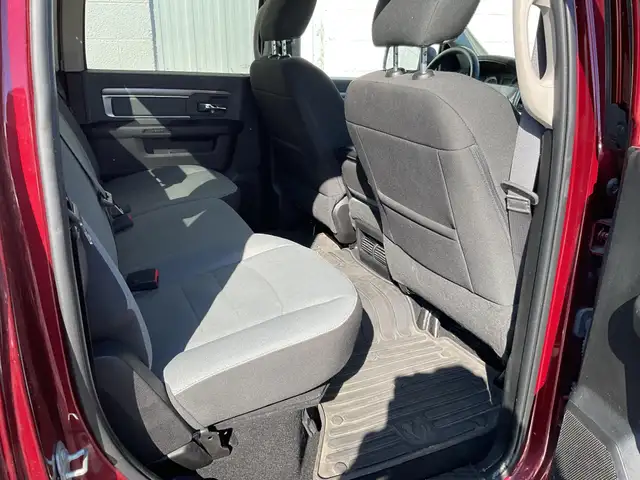2023 RAM 1500 Classic SLT - Photo 11