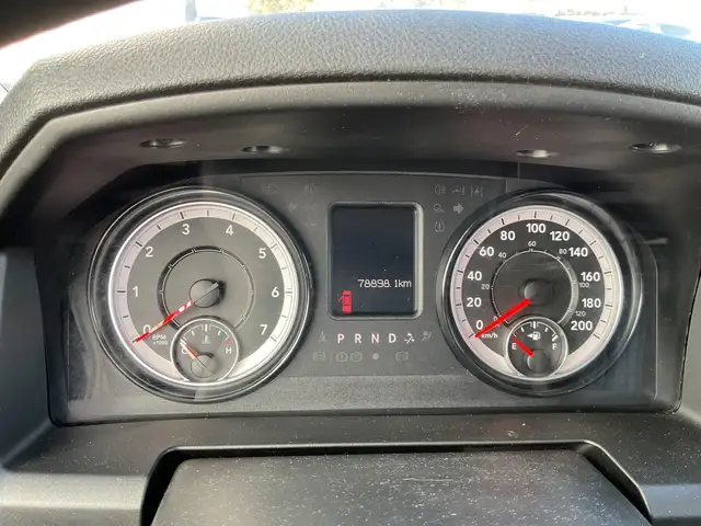 2023 RAM 1500 Classic SLT - Photo 13