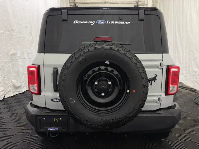 2026 Ford Bronco BIG BEND | BLACK APPEARANCE PACKAGE | TOW HOOKS - Photo 10