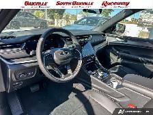 2025 Jeep Grand Cherokee L ALTITUDE | 6SEATER | CHARGE PAD | DEM - Photo 13