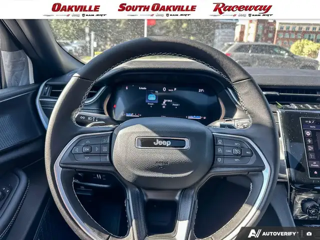 2025 Jeep Grand Cherokee L ALTITUDE | 6SEATER | CHARGE PAD | DEM - Photo 14