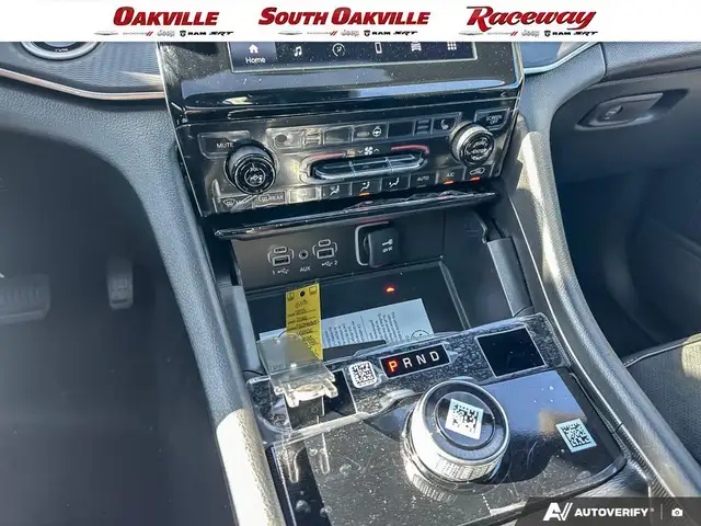 2025 Jeep Grand Cherokee L ALTITUDE | 6SEATER | CHARGE PAD | DEM - Photo 18