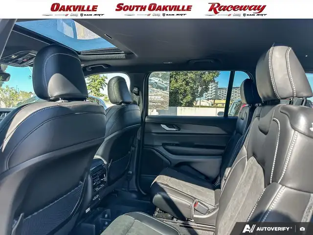 2025 Jeep Grand Cherokee L ALTITUDE | 6SEATER | CHARGE PAD | DEM - Photo 23