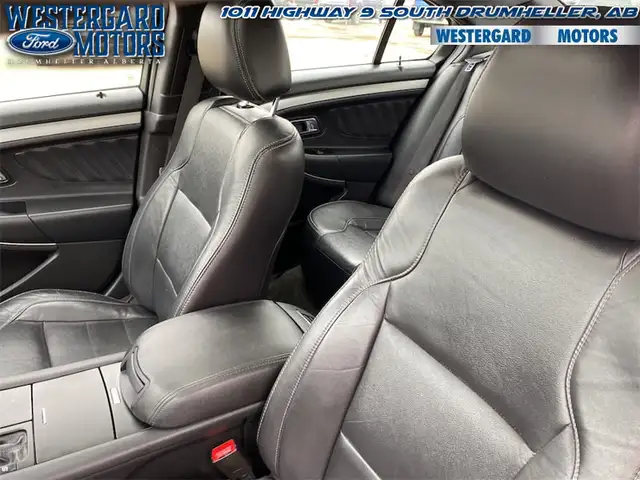 2014 Ford Taurus SEL AWD - Photo 10